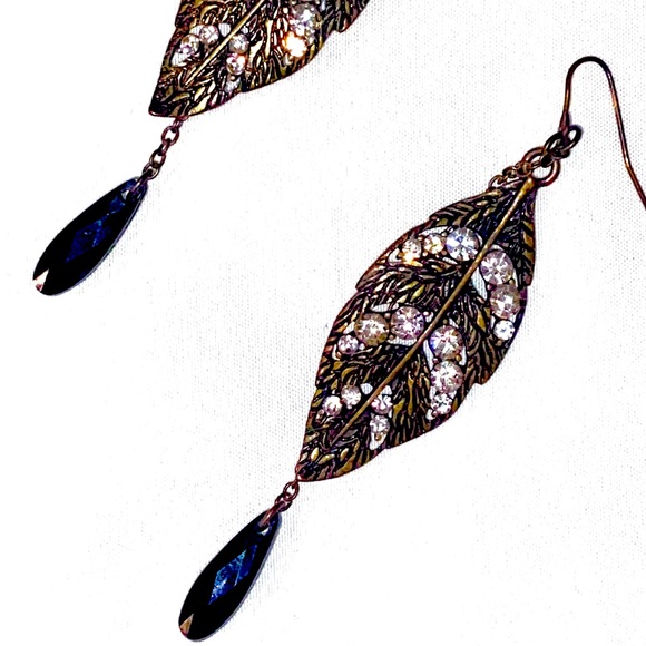 Leaf & Rhinestones Dangle Layered Earrings